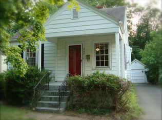 242 Clover Ln, Louisville, KY 40207