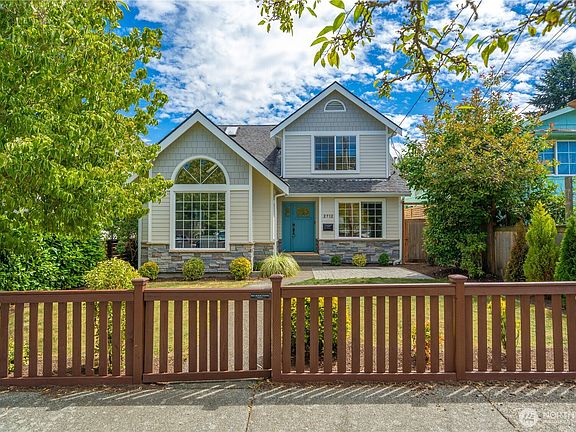 3rd image of 2712 57th Avenue SW