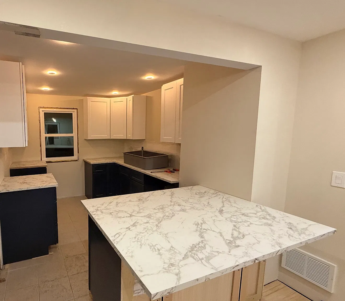 109 Shepard Ave — Photo 2