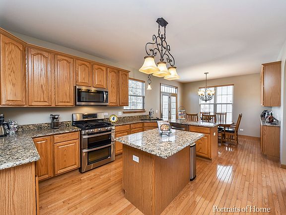 2nd image of 3542 Matisse Dr