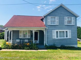 15 Winter St, Pittston, PA 18640