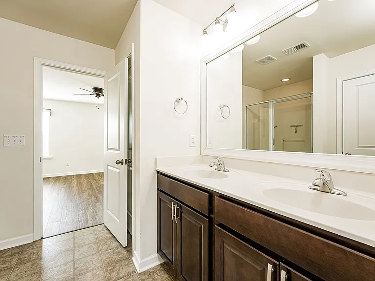 514 Adalina Dr — Photo 10