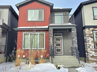 8040 Kiriak Line SW, Edmonton, AB T6W 4V2