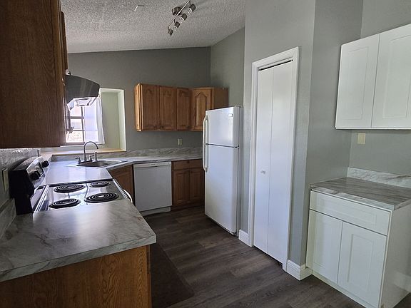 5th image of 11101 Lindsay Rd