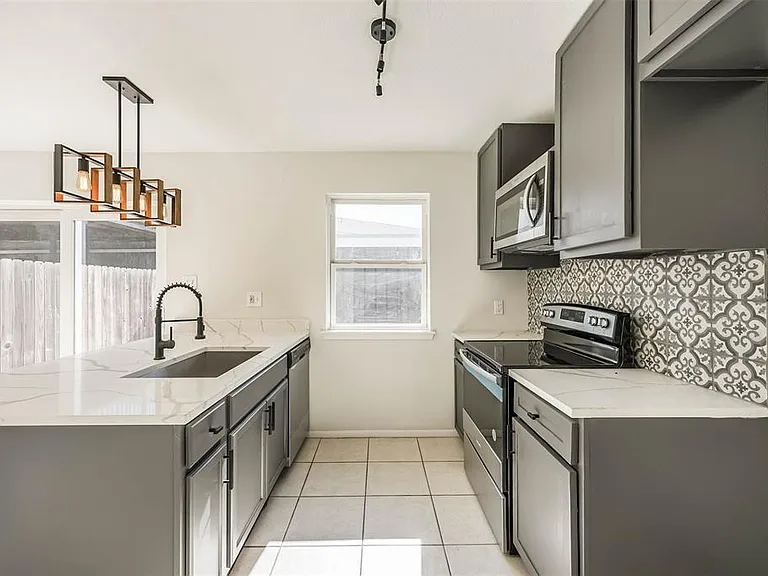 37 San Jacinto Dr — Photo 10