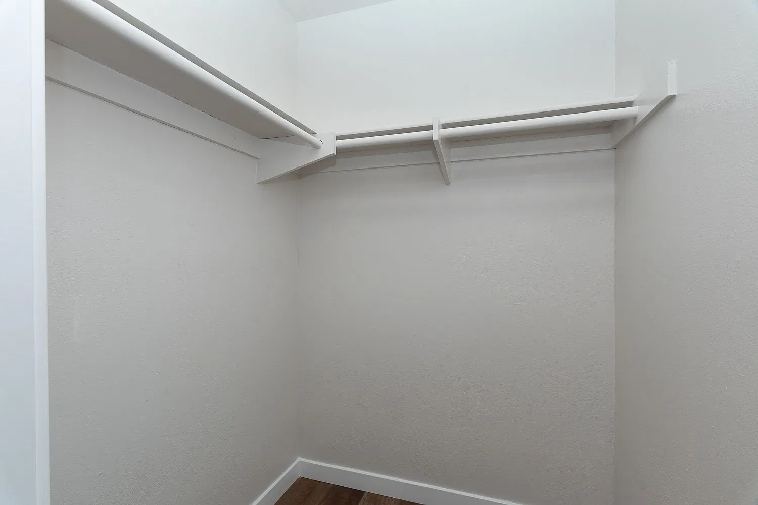 4142 44th Street - 7 — Photo 3