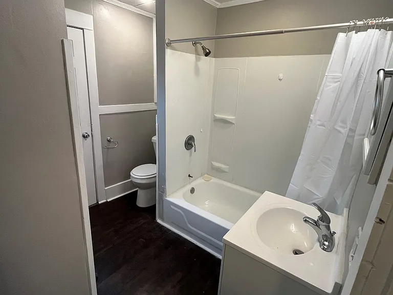 825 Smith Ave NW — Photo 24