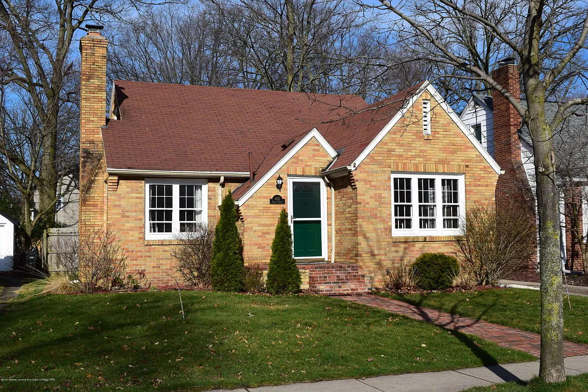 435 Bailey St photo 1