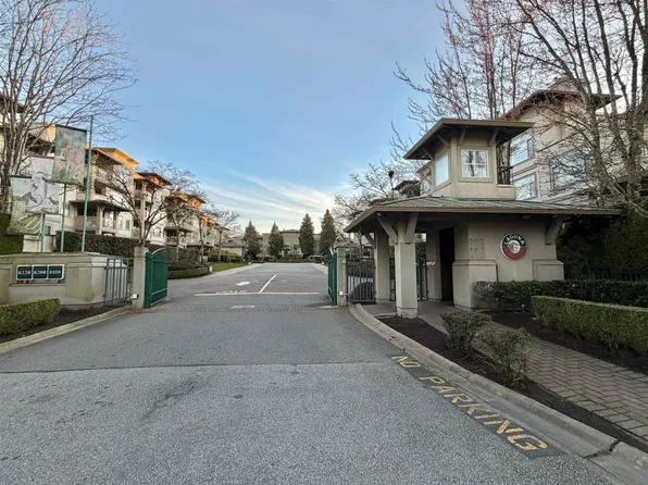 8180 Jones Rd, Richmond, BC V6Y 3Z6