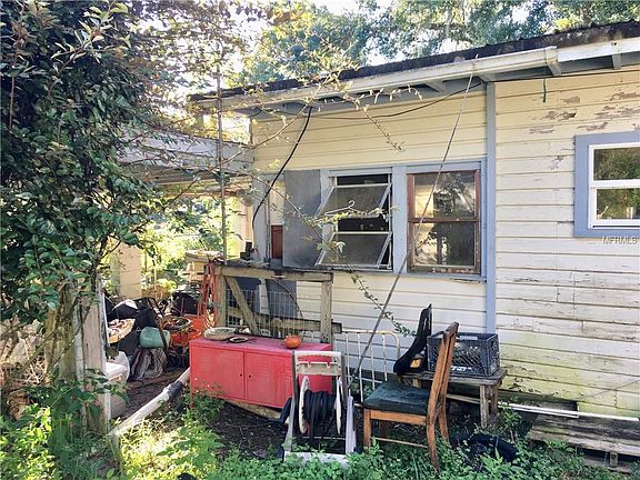 4th image of 123 Lake Molly Ave