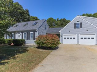70 Bonito Ave, East Falmouth, MA 02536