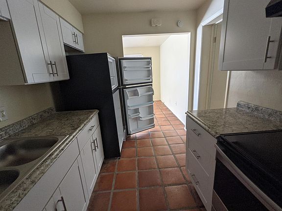 3rd image of 4837 E Willetta St #2