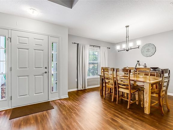 4th image of 97246 Yorkshire Dr