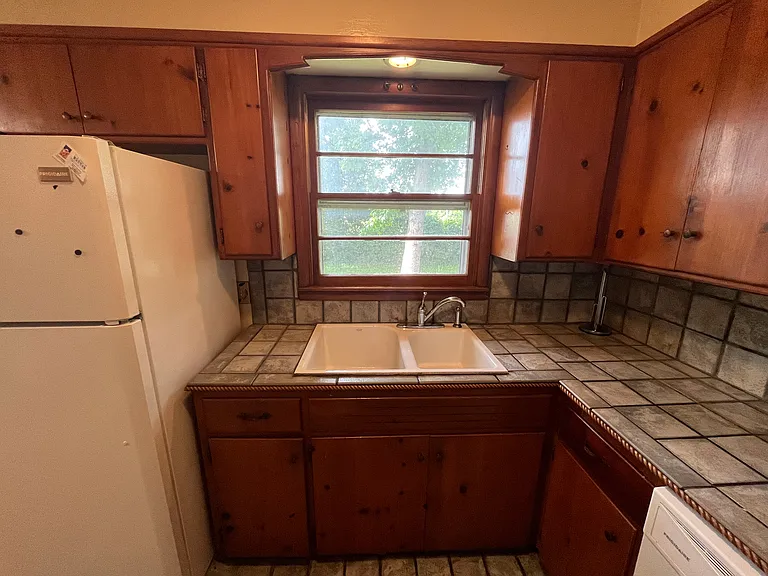 511 Fleetwood Dr — Photo 29
