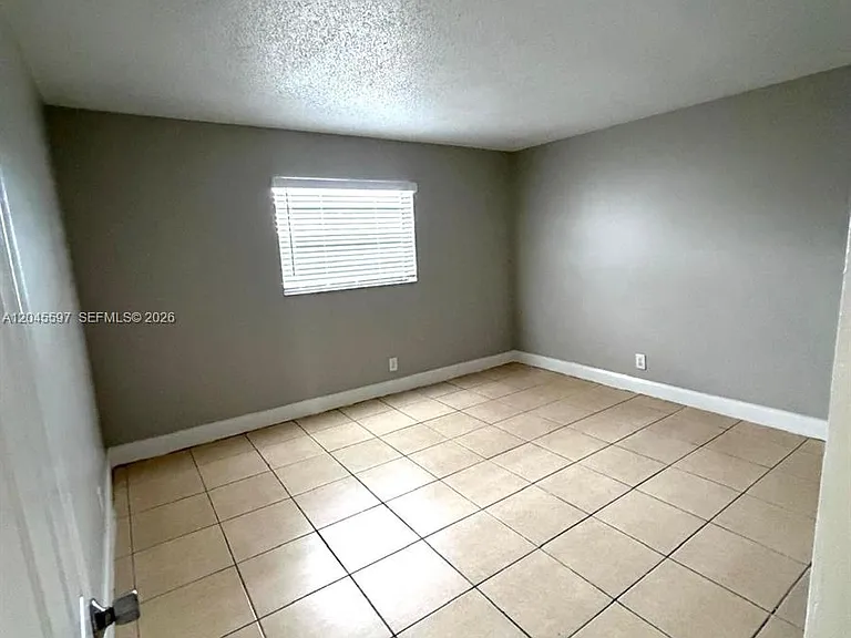 2111 NW 55th Ave #211 — Photo 4