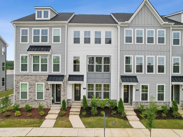 450 Billingshurst Way #198, Knightdale, NC 27545
