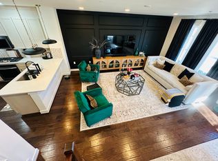 2102 Potomac Ave, Alexandria, VA 22301