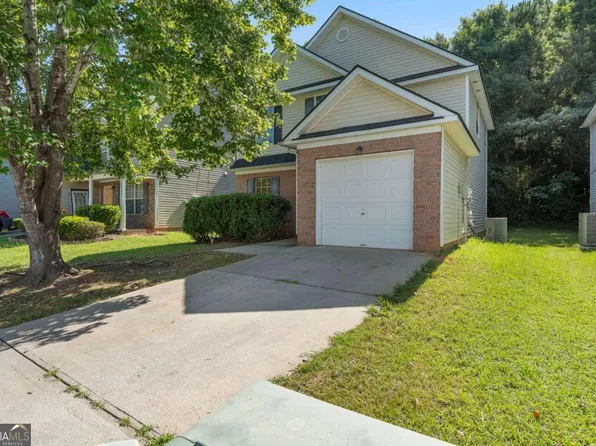 2433 Wood Bend Ln, Riverdale, GA 30296