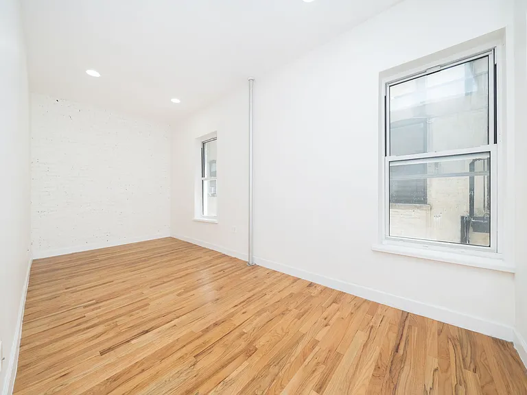 53 W 106th St #4-B — Photo 2