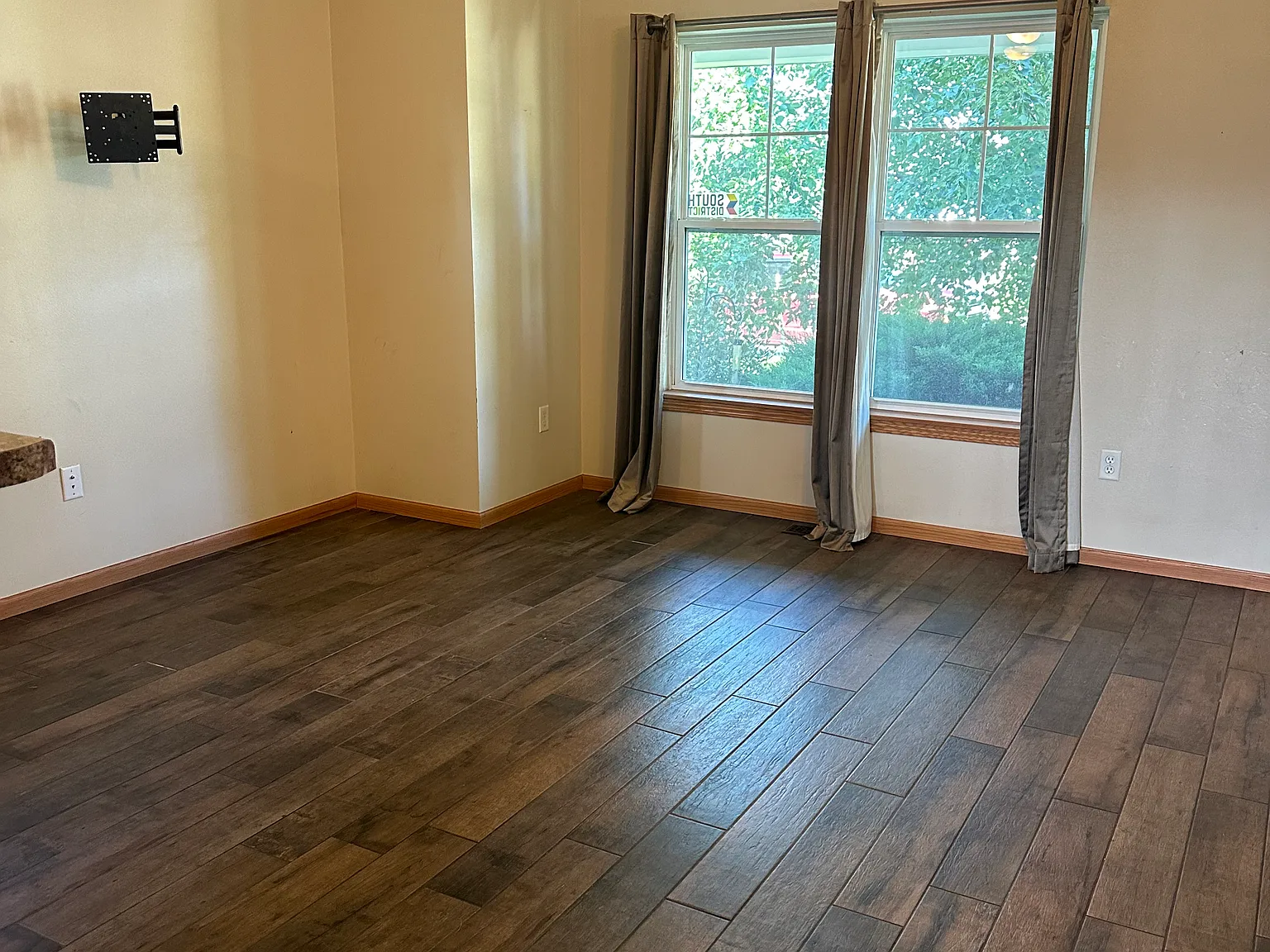 3 bed, 1514 sqft, $2,300 — Photo 4