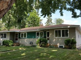514 N 8th St, River Falls, WI 54022