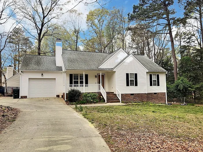 20 Hollyfield Ln