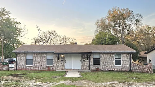 38415 13th Ave #38415 Photo 1
