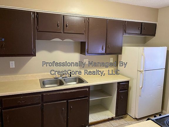 3rd image of 4326 Winter Park Dr