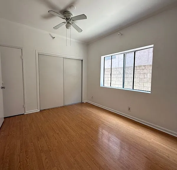 1816 N Gramercy Pl #104 — Photo 14