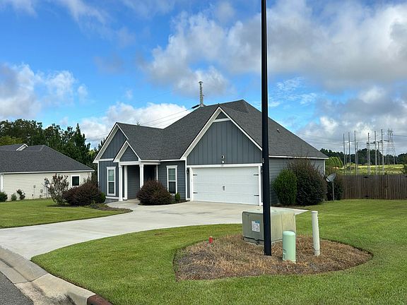 2nd image of 133 Mill Ridge Cir