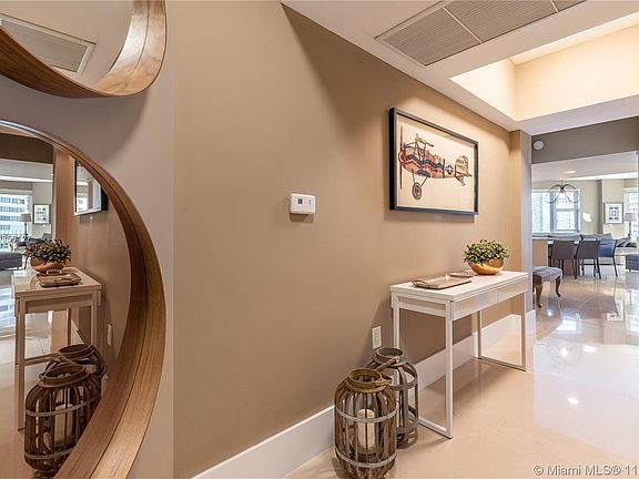5th image of 20000 Country Club Dr APT 1016