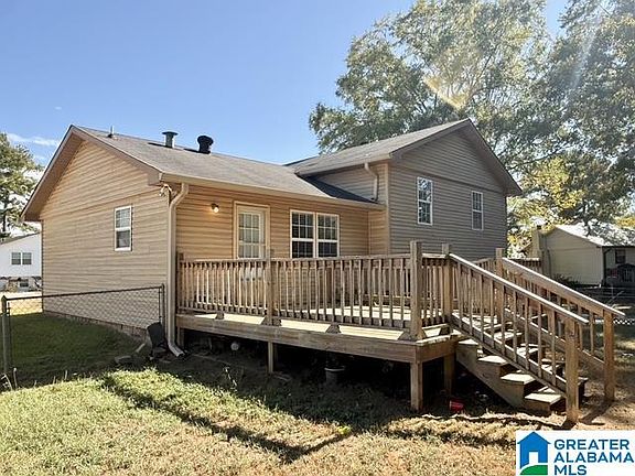 2nd image of 7924 Cresview Dr