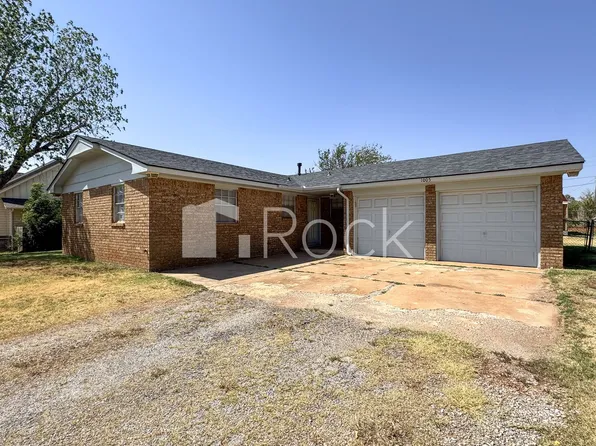 1005 Van Buren Ave NW, Piedmont, OK 73078