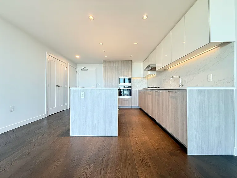 8155 Capstan Way #1202 — Photo 4