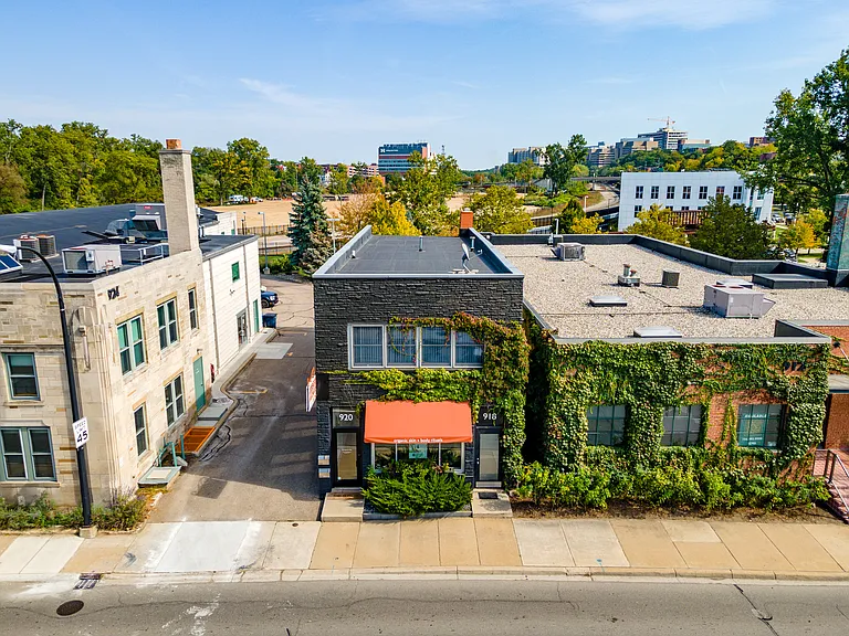 918 N Main St #2 — Photo 9