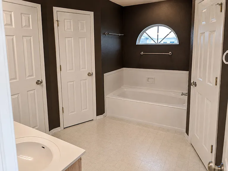 3403 W Beech Dr — Photo 8