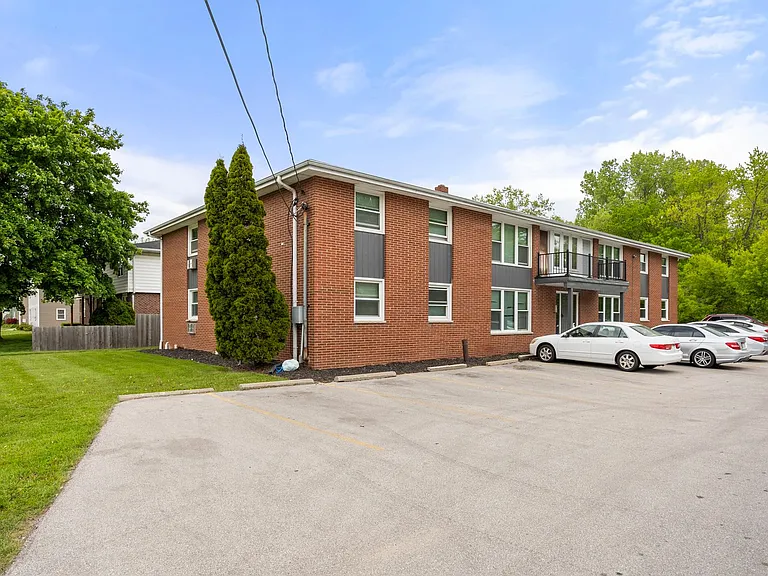 2025 Eastman Ave — Photo 13