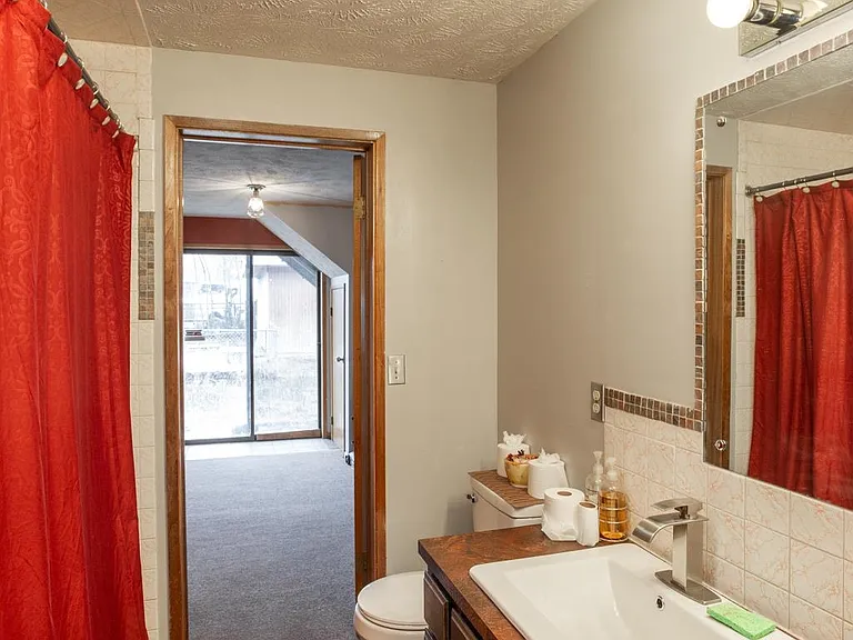 10623 E Montgomery Dr — Photo 22