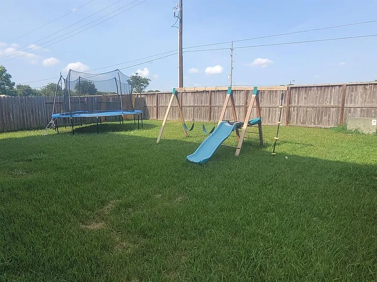5626 Calm Ct — Photo 4