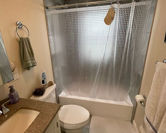 3rd image of 28 School St #2