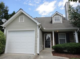 1708 Beacon Village Dr, Raleigh, NC 27604