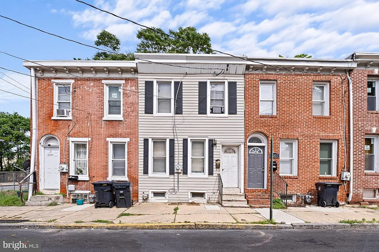 4 bed, 1450 sqft, $2,000 — Photo 3