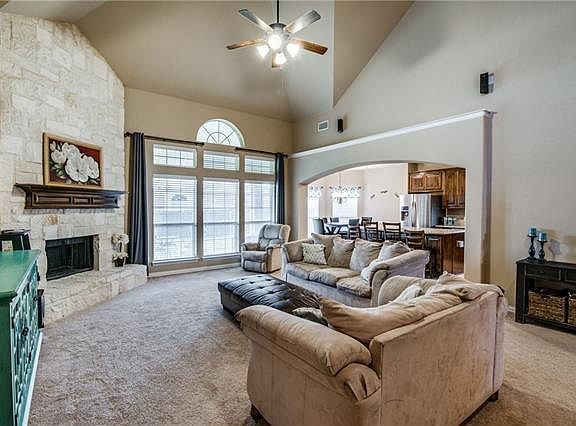 4th image of 13916 Sparrow Hill Dr