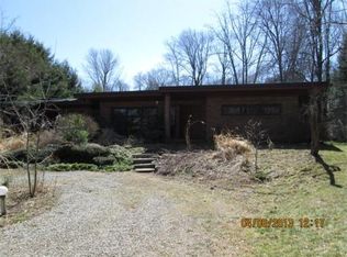 5 Sunset Rock Rd, Wilbraham, MA 01095