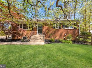 7208 Wesley Rd, Springfield, VA 22150