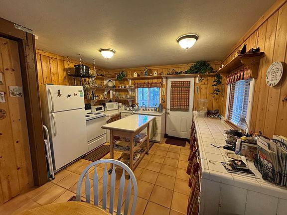 3rd image of 25271 Rebekah Rd