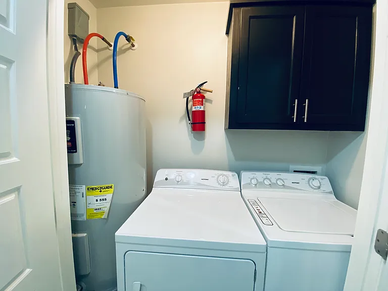 407 Baltic Ave #4 — Photo 15