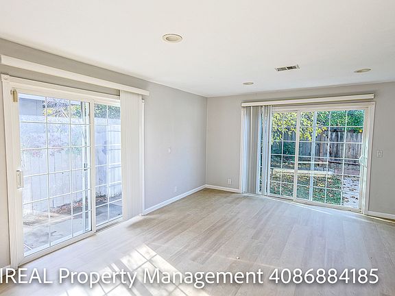 5th image of 1563 Parrot Ave