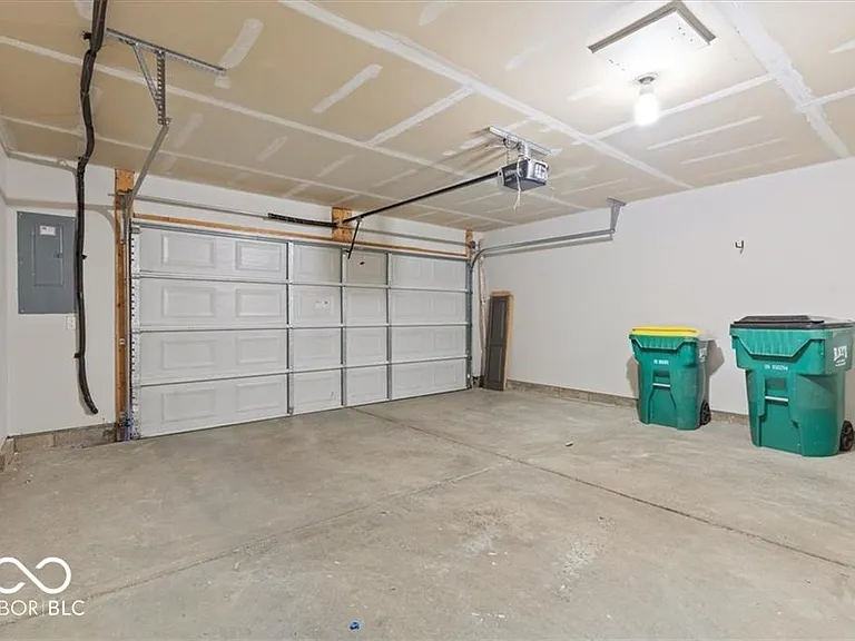 172 Straughn Ln — Photo 27