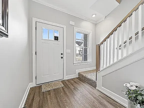 105 Mapleview Dr #105 — Photo 4